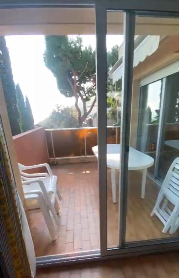 Residence "Le Golfe Bleu" Roquebrune-Cap-Martin Exterior photo
