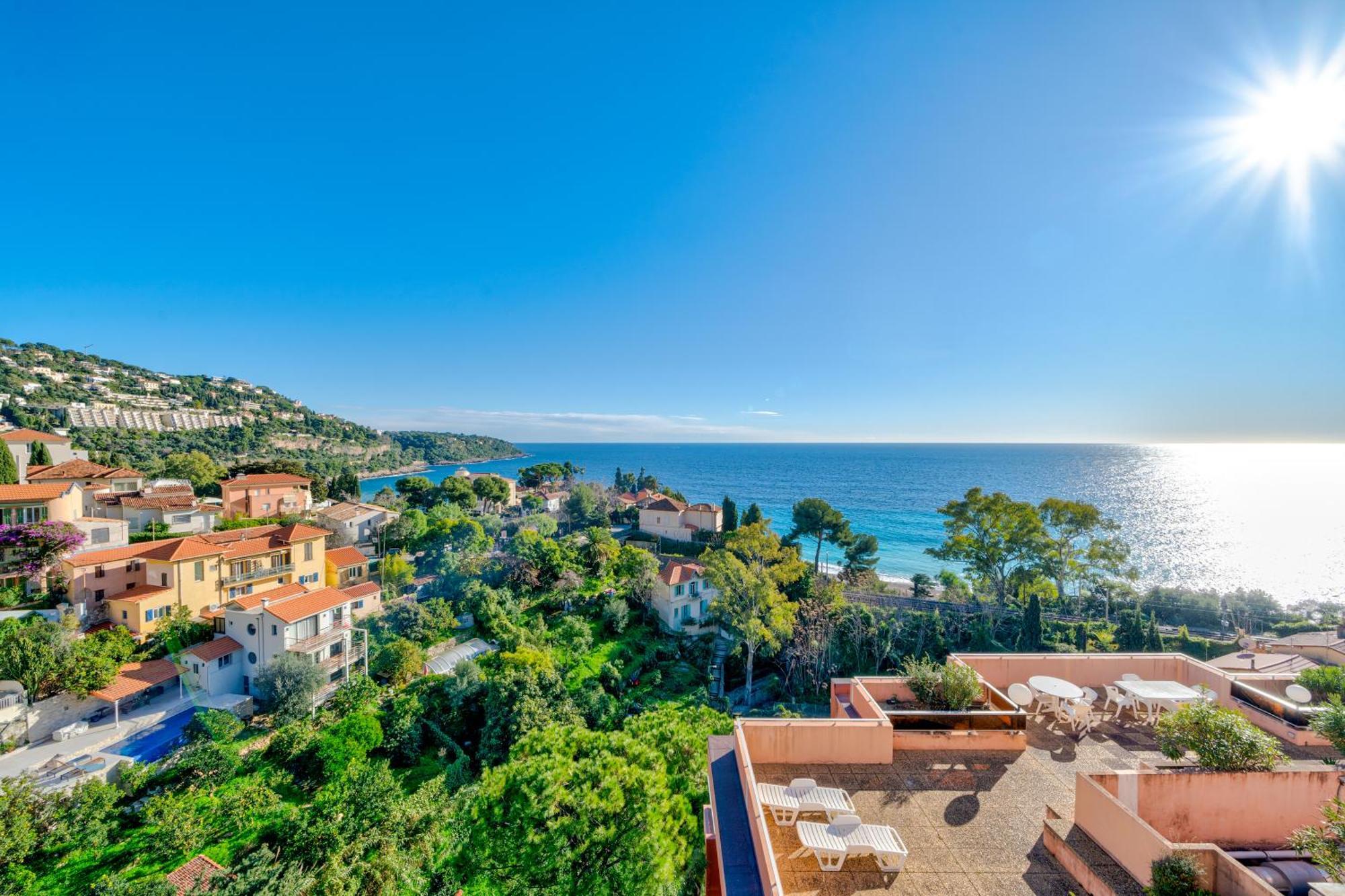 Residence "Le Golfe Bleu" Roquebrune-Cap-Martin Exterior photo