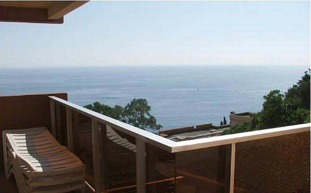 Residence "Le Golfe Bleu" Roquebrune-Cap-Martin Exterior photo